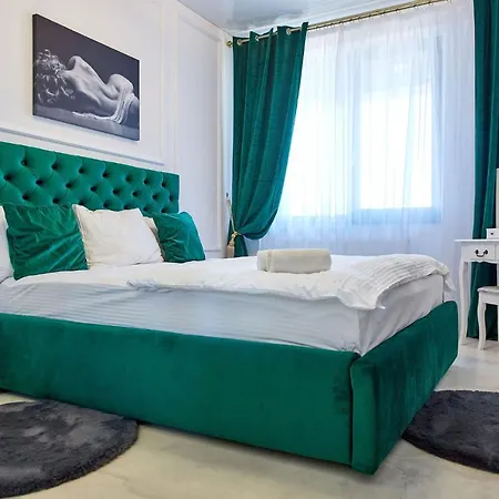 By R S 2 Apart Otel
