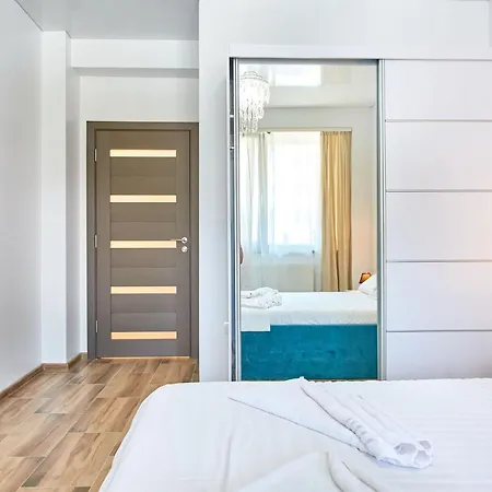 By R S 2 Apart Otel