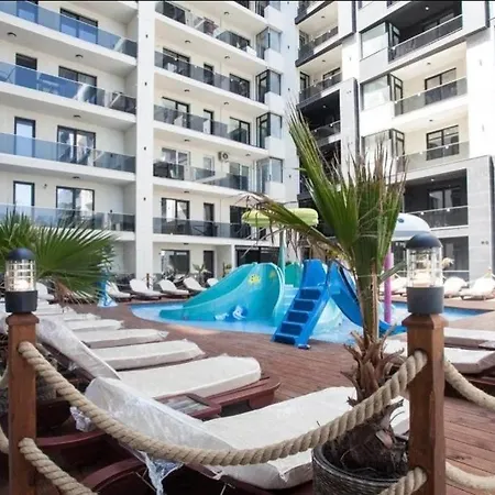 By R S 2 Aparthotel Navodari